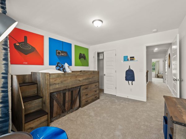LaRuche-McKinleyHomes-Obies-6720CedarGlen18-1-scaled